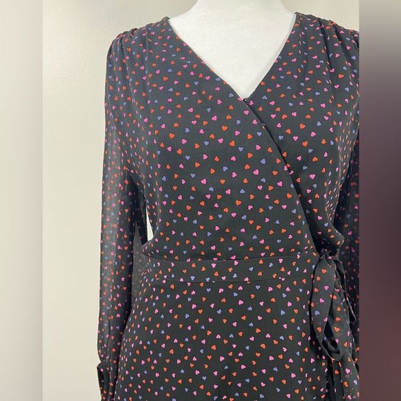 Banana Republic Dresses & Skirts - ❤️Super cute Banana Republic Mini Heart Ruffled long sleeve dress♥️